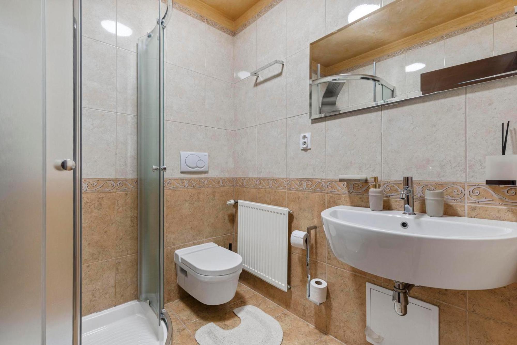 Апартаменты Family Hub In Centre Братислава Экстерьер фото
