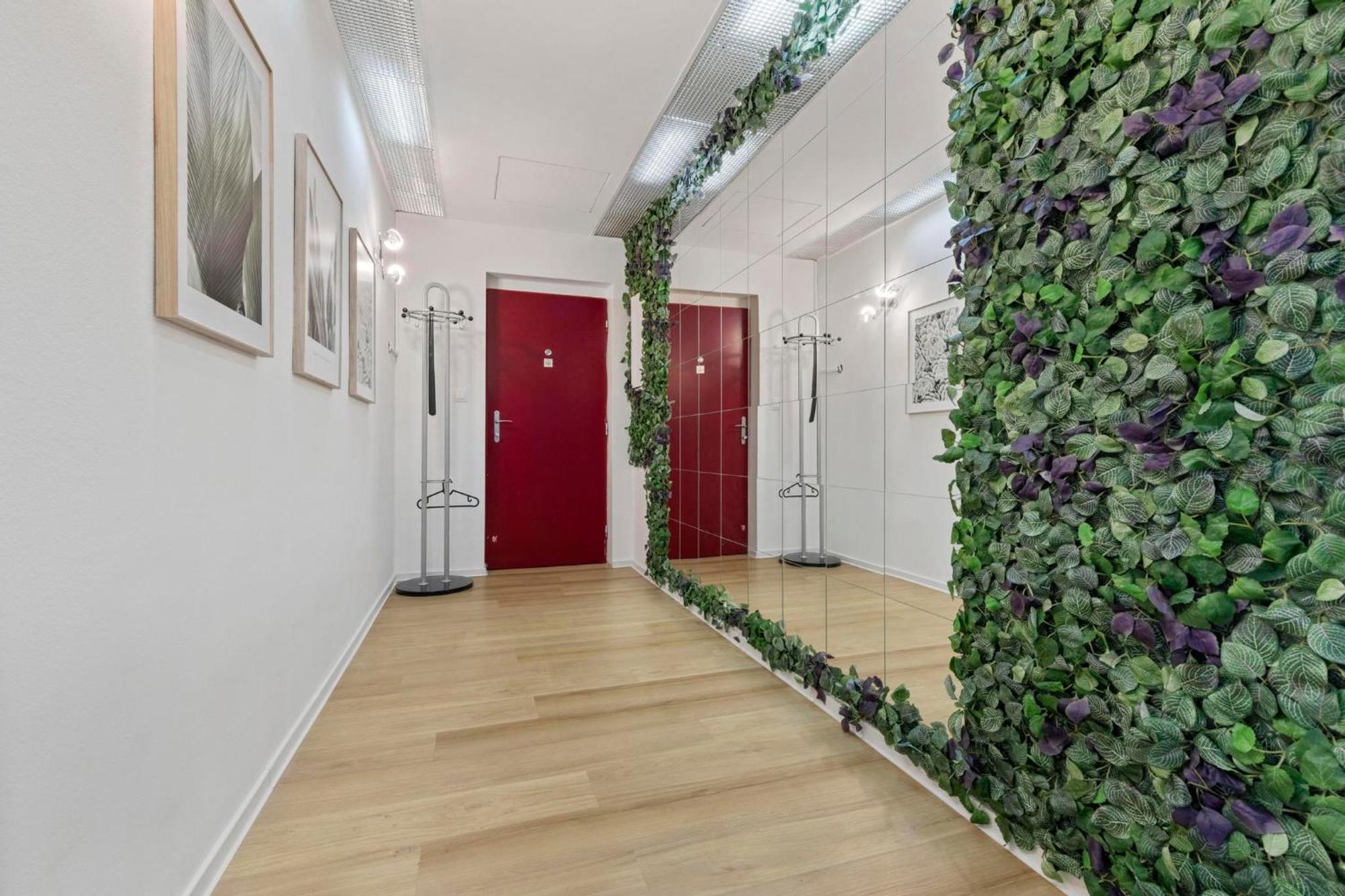 Апартаменты Family Hub In Centre Братислава Экстерьер фото